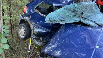 Verkehrsunfall – Eingeklemmte Person